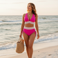 Komplet bikini z dekoltem w serek i patchworkiem – podkreślający sylwetkę, unikalny design i idealny na letnie klimaty 🏖️