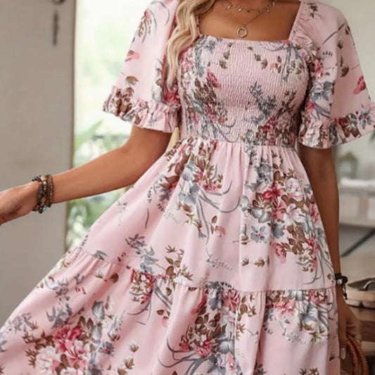 🌺Elegancka sukienka z kwadratowym dekoltem w kwiaty