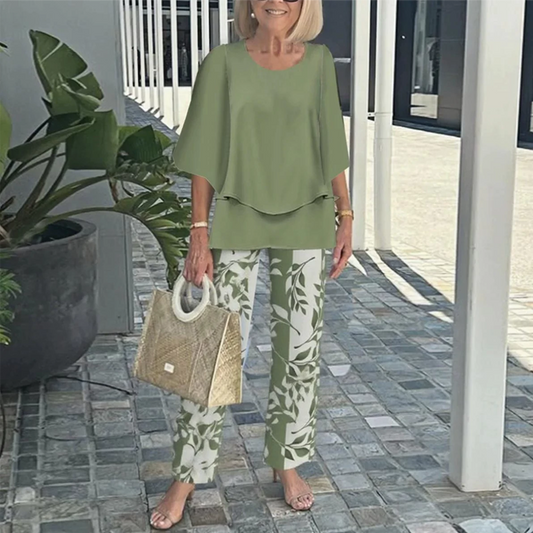👚✨ Spodnie z nadrukiem i top z okrągłym dekoltem