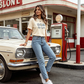 👕 Koszulka „Life is Good” – z nadrukiem stokrotek, wykonana w 100% z bawełny, o luźnym kroju, niosąca pozytywne przesłanie 🌼